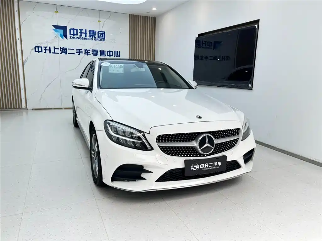 Mercedes-Benz C-Class 2020