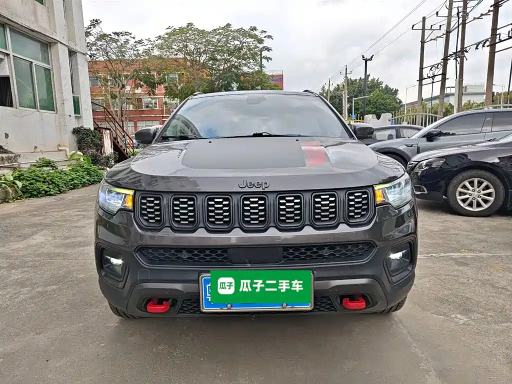 Jeep Compass 2021 — фото 3