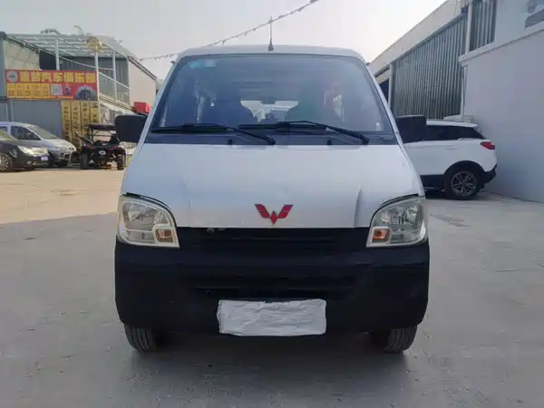 Wuling Sunshine 2015