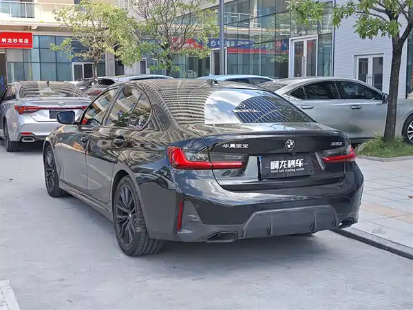 BMW 3 Series 2022