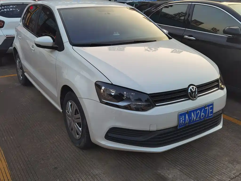 Volkswagen Polo 2016