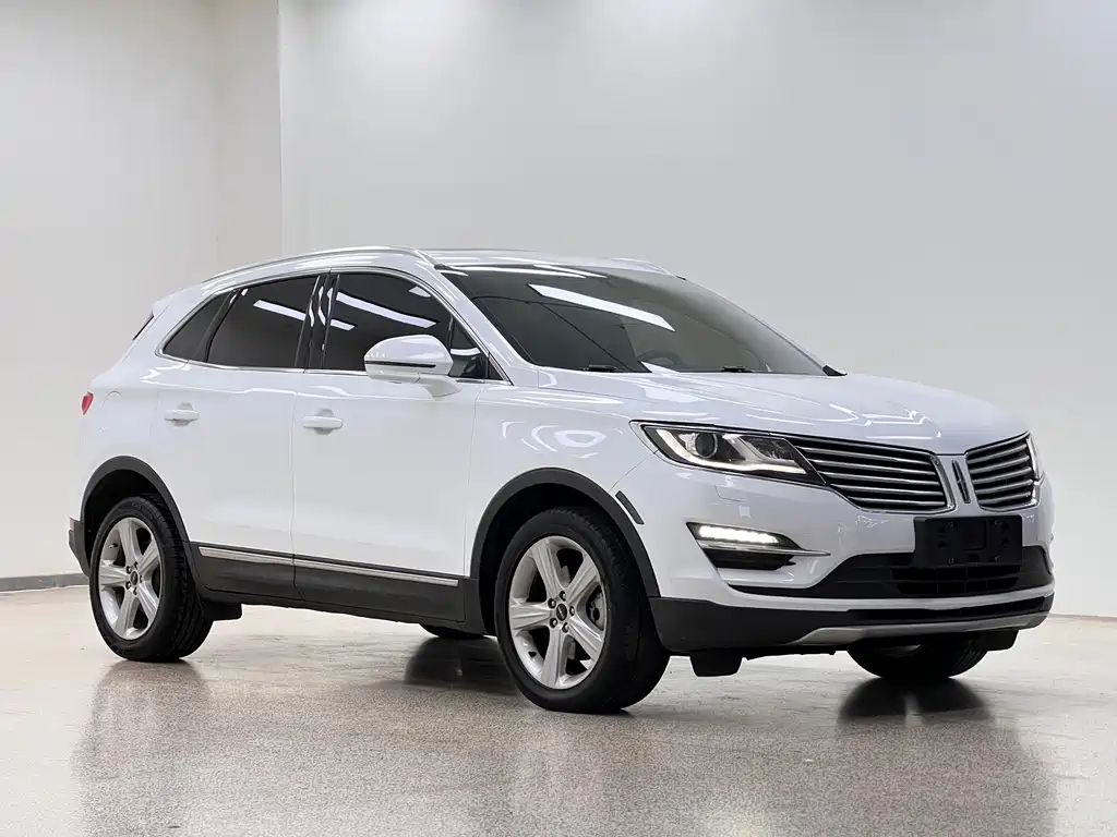 Lincoln MKC 2017 — фото 3