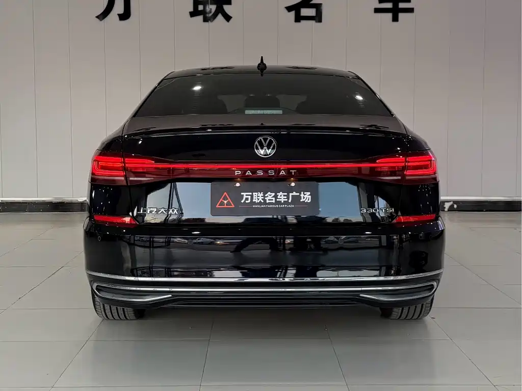 Volkswagen Passat 2022