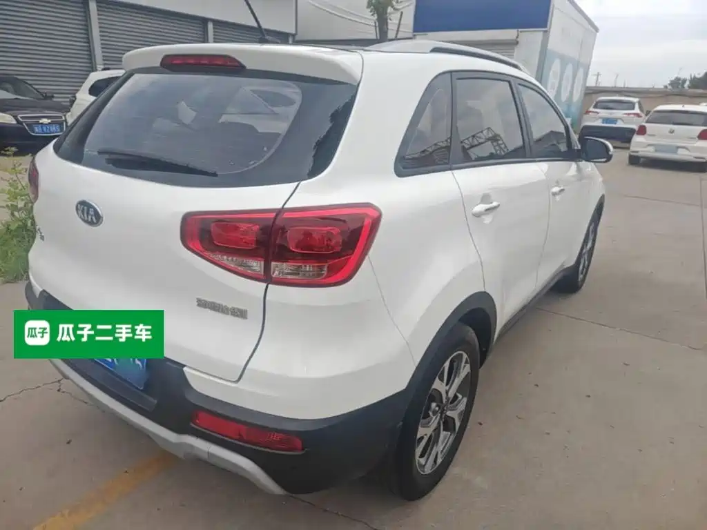 Kia KX3 2018 — фото 7