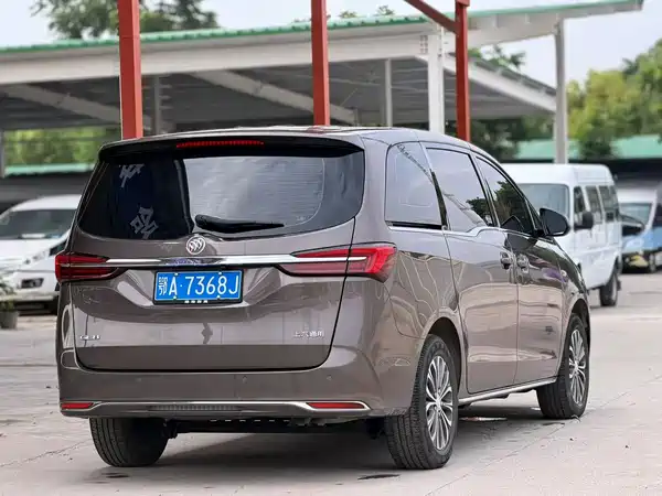 Buick GL8 2024