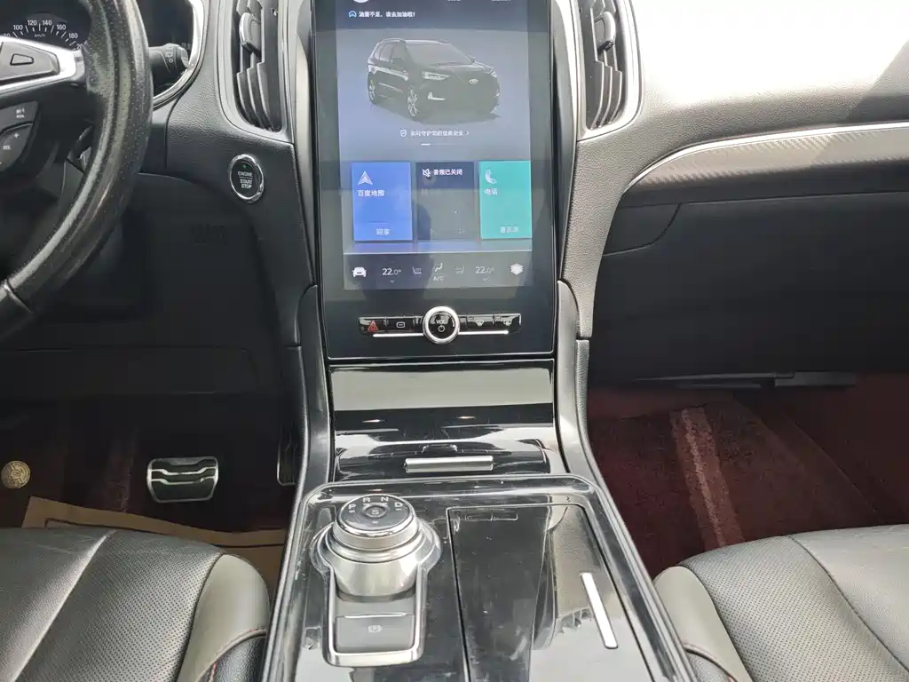 Ford Edge 2019 — фото 18