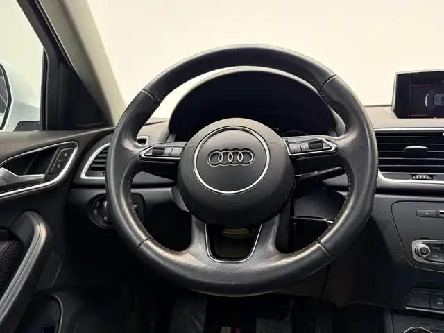 Audi Q3 2019 — фото 12