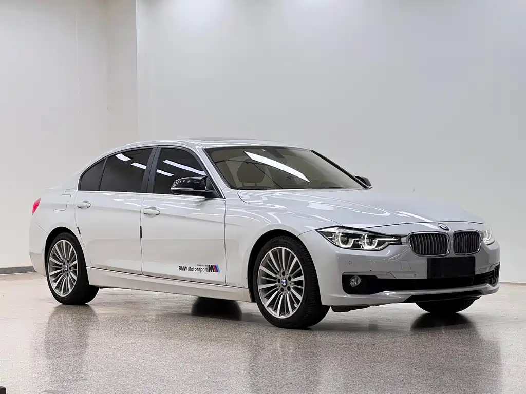 BMW 3 Series 2019 — фото 3