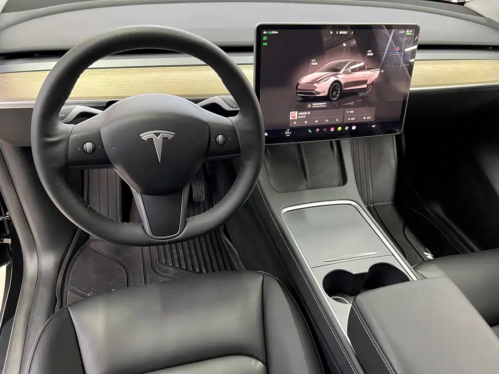 Tesla Model Y 2022 — фото 20