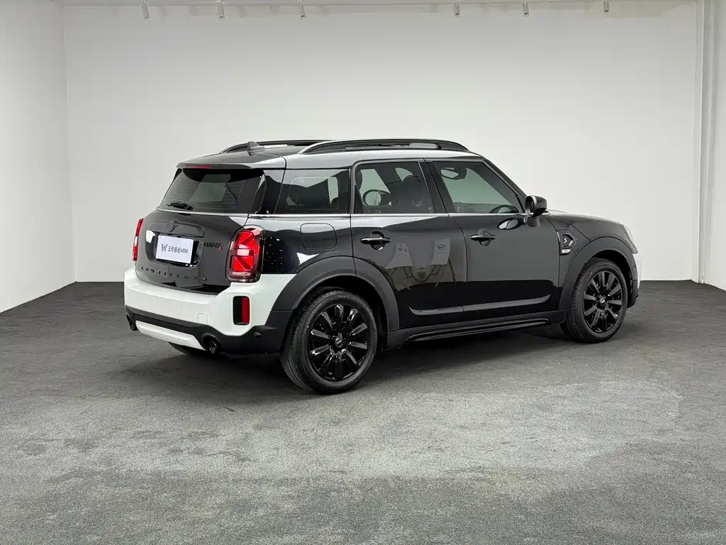 MINI Countryman 2024 — фото 14