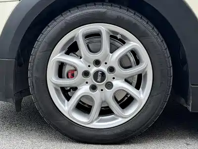 MINI MINI 2019