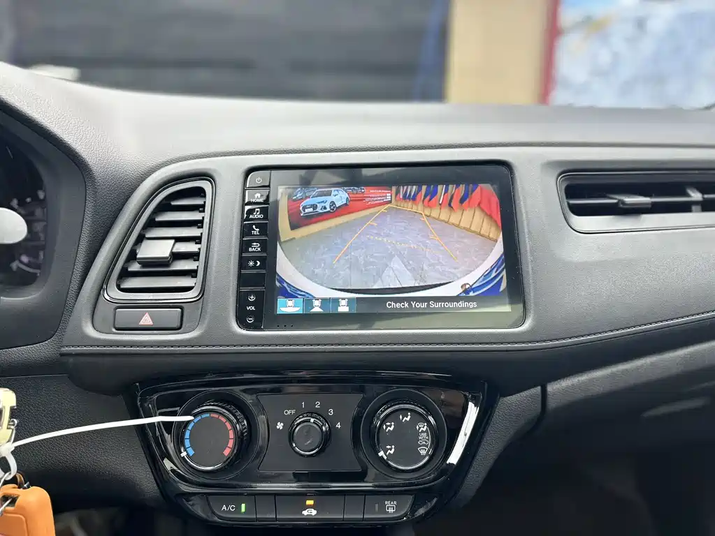 Honda Vezel 2021 — фото 12