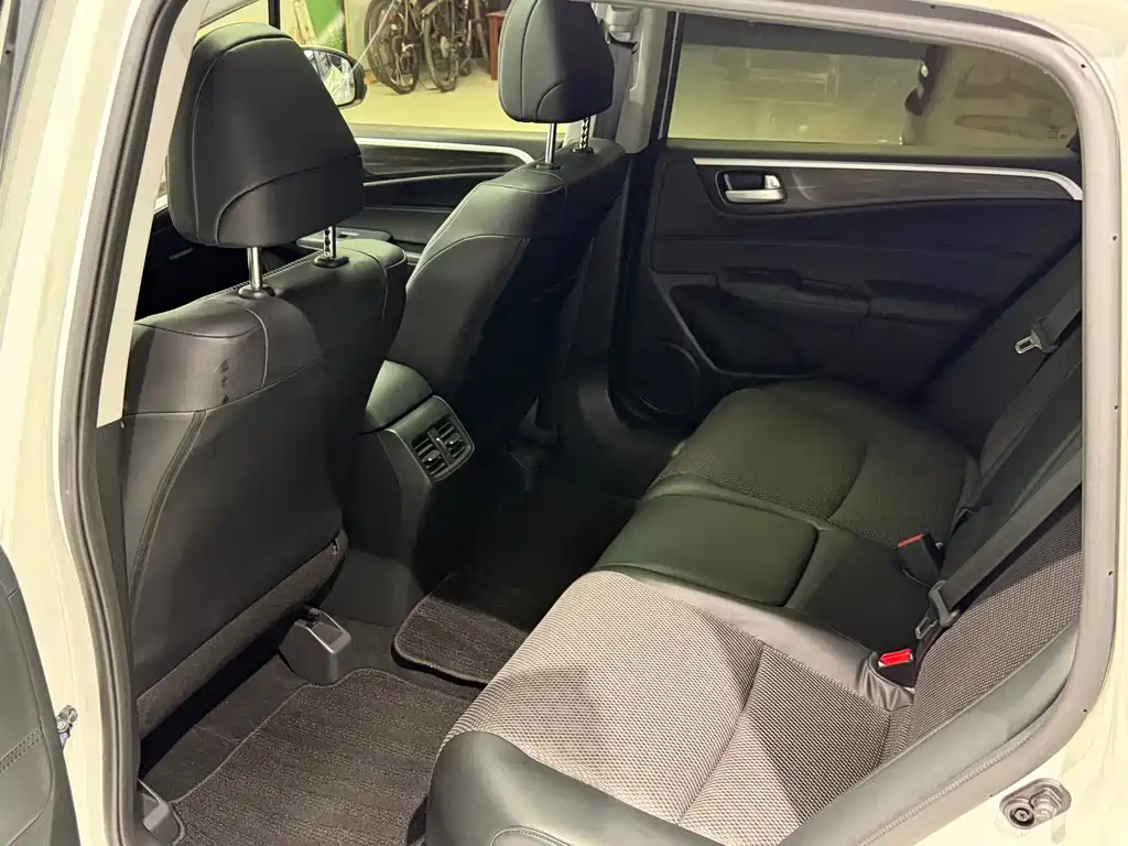 Honda Jade 2017 — фото 10