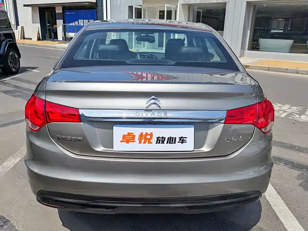 Citroën C4L 2015