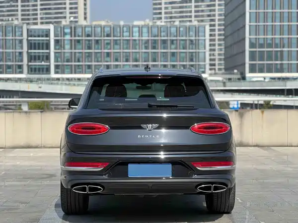 Bentley Bentayga 2022