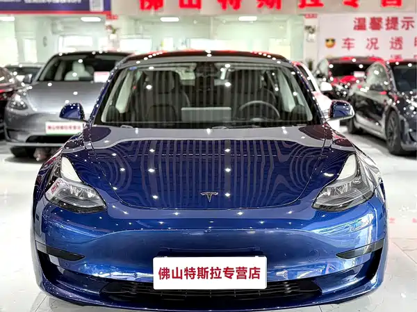 Tesla Model 3 2023