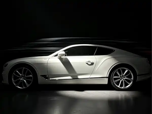 Bentley Continental 2020
