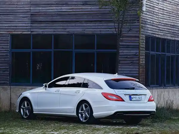 Mercedes-Benz CLS 2013