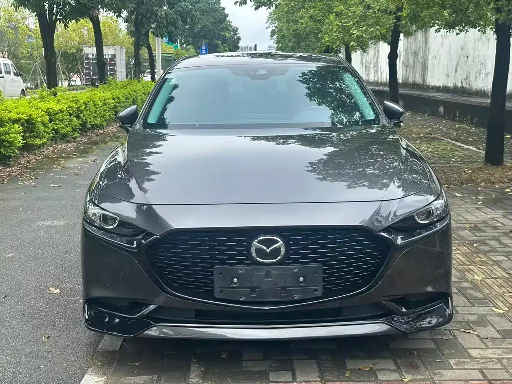 Mazda 3 Angkesela 2022