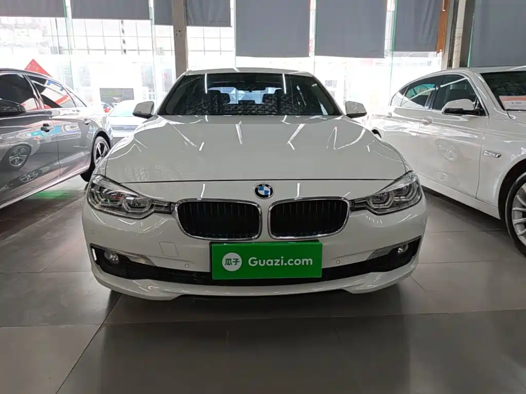 BMW 3 Series 2016 — фото 3