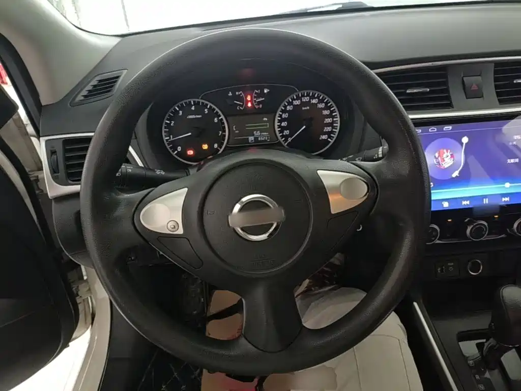 Nissan Sylphy 2019 — фото 11