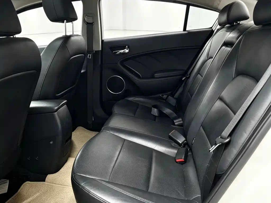 Kia K3 2014