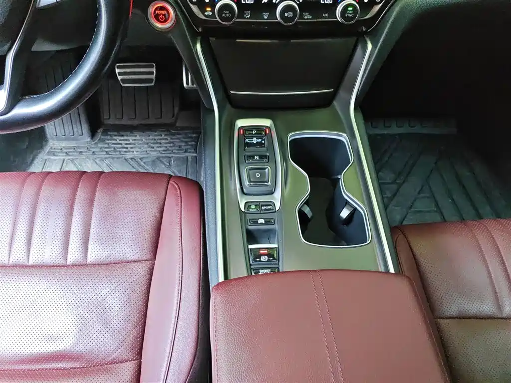 Honda Accord 2022 — фото 14