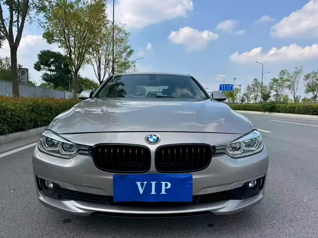 BMW 3 Series 2018 — фото 2