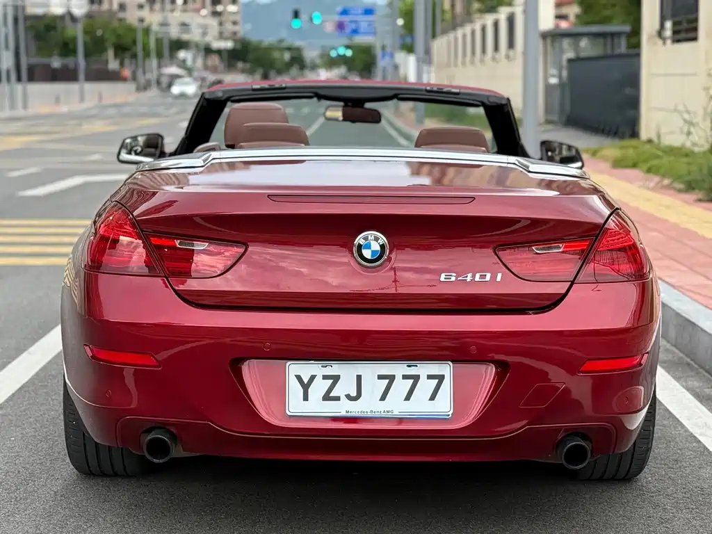 BMW 6 Series 2012 — фото 8