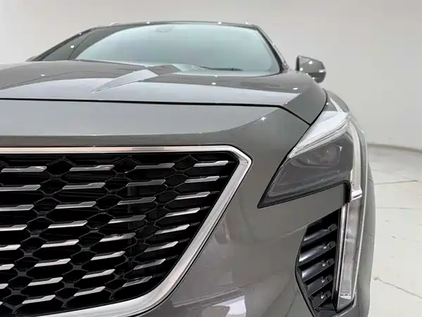 Cadillac XT4 2018