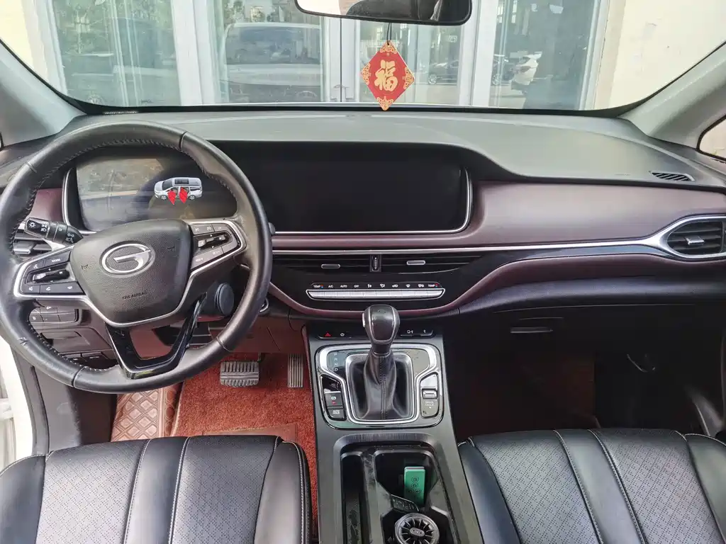 GAC Trumpchi M6 2021 — фото 9