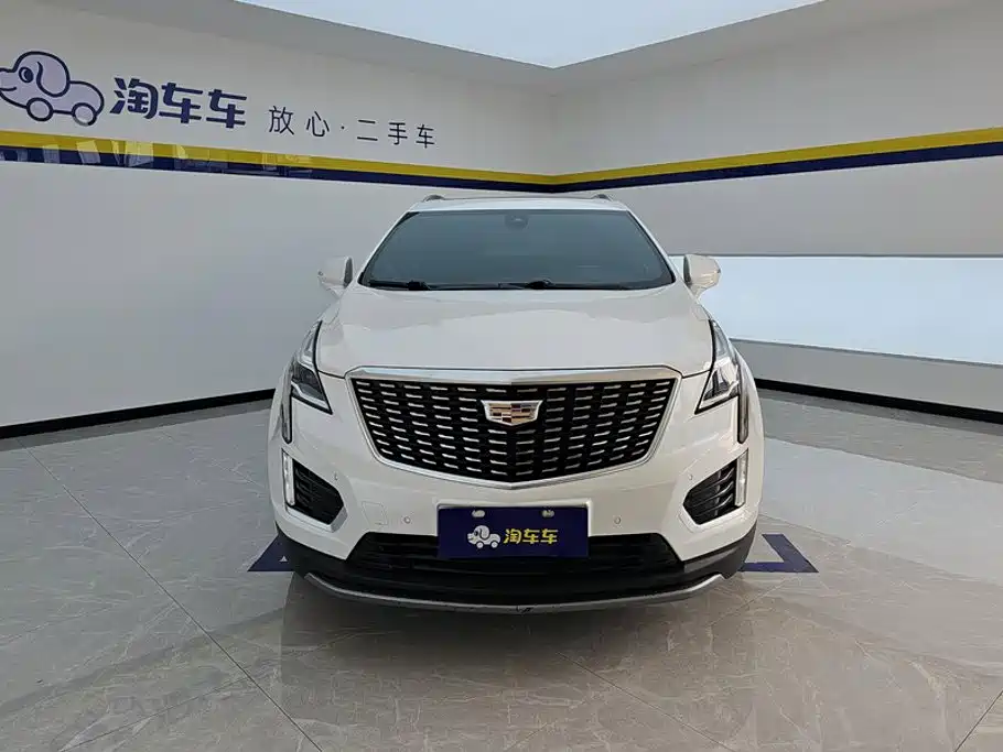 Cadillac XT5 2019 — фото 2