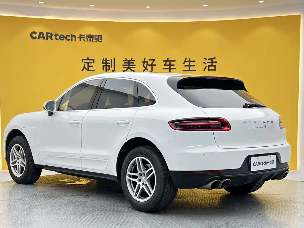 Porsche Macan 2015 — фото 24