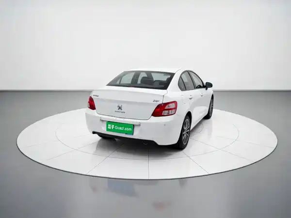 Peugeot 301 2015