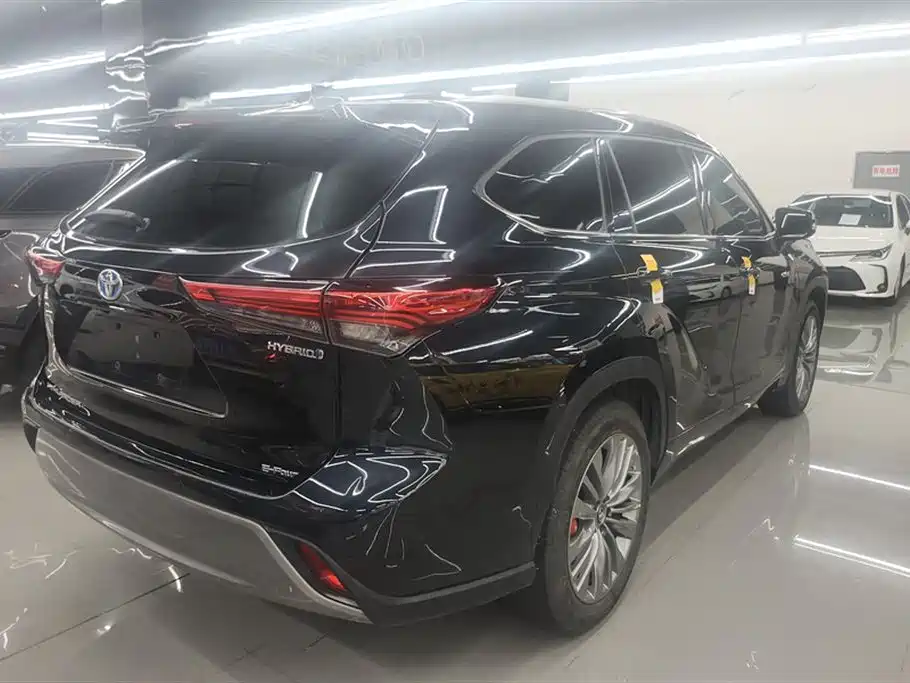 Toyota Highlander 2022