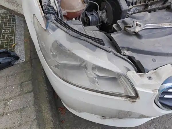 Peugeot 301 2015