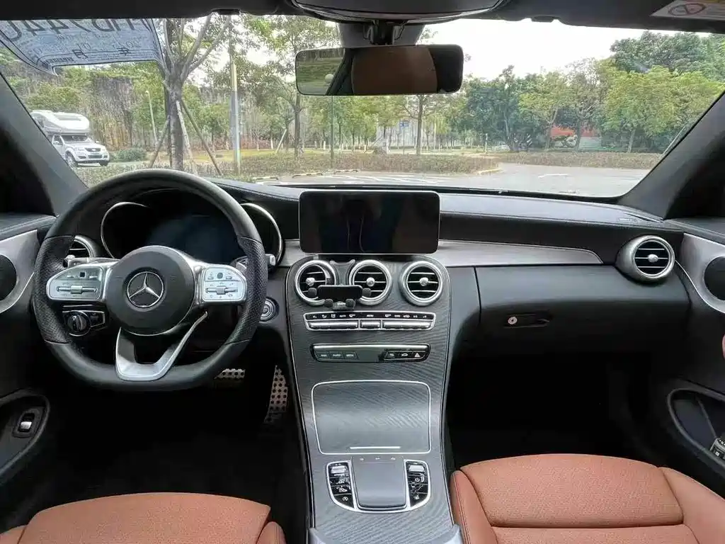 Mercedes-Benz C-Class 2019 — фото 5