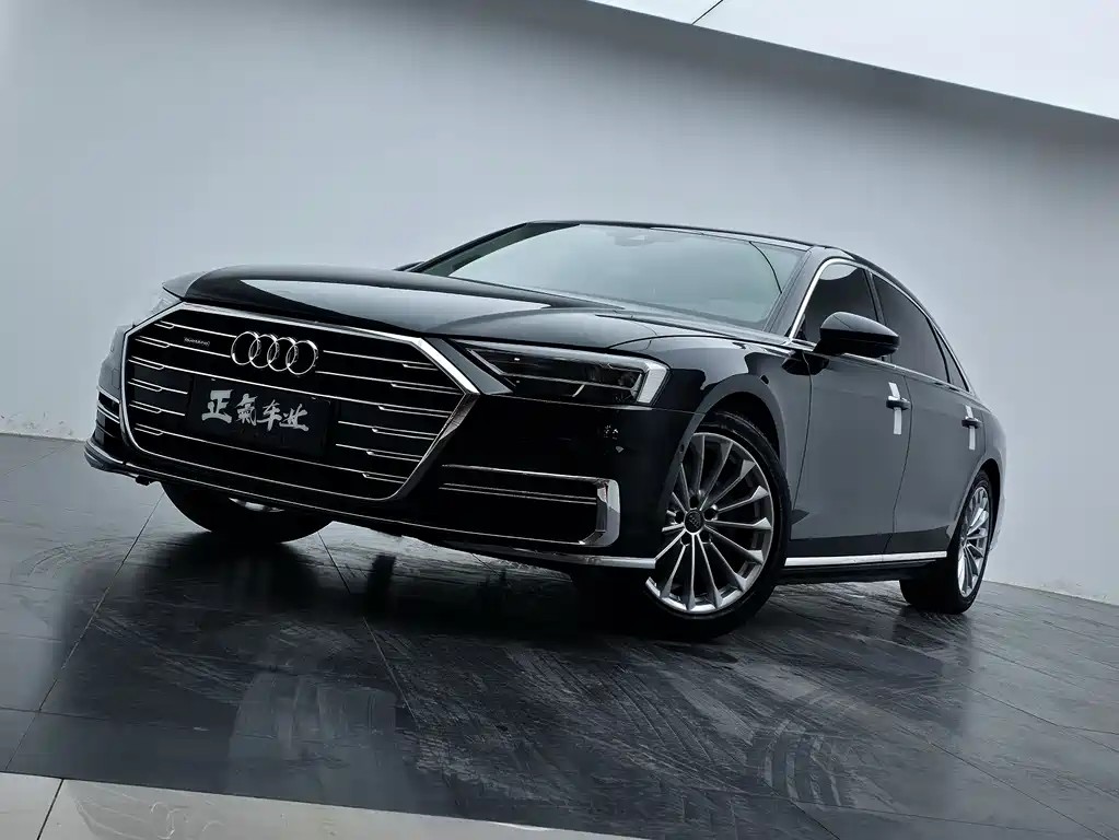 Audi A8 2020 — фото 3