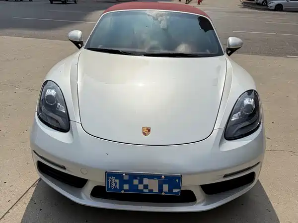 Porsche 718 2017