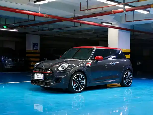 MINI JCW 2020