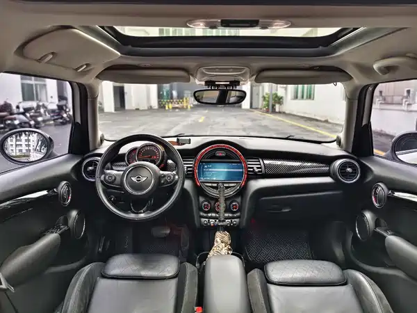 MINI 2015