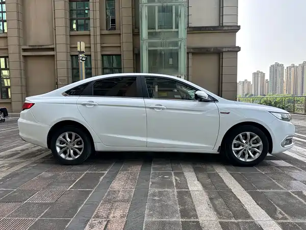 Geely Emgrand GL 2017