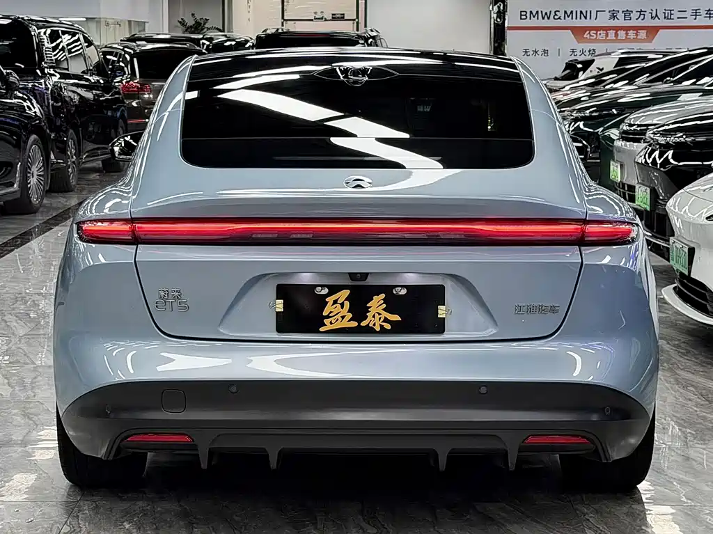 NIO ET5 2023