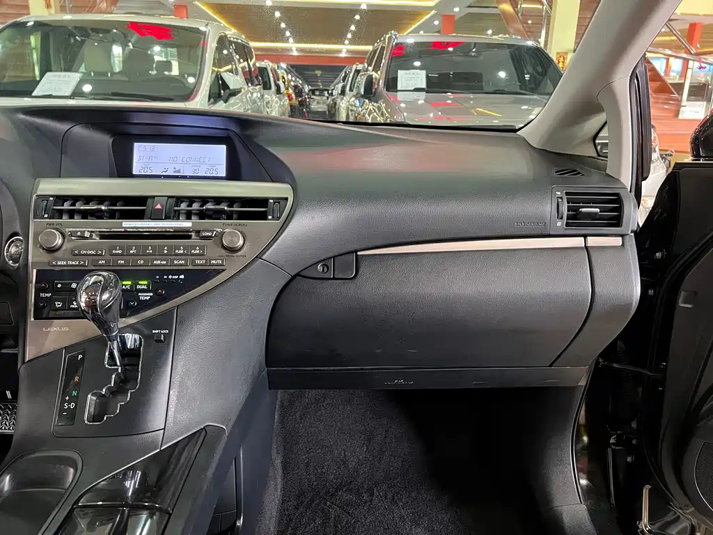 Lexus RX Classic 2014 — фото 14