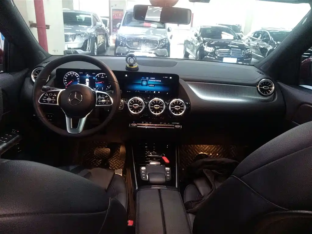 Mercedes-Benz GLA 2021 — фото 6