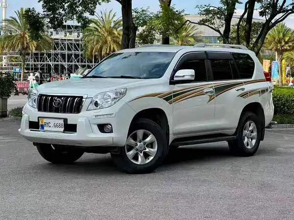 Toyota Prado 2013