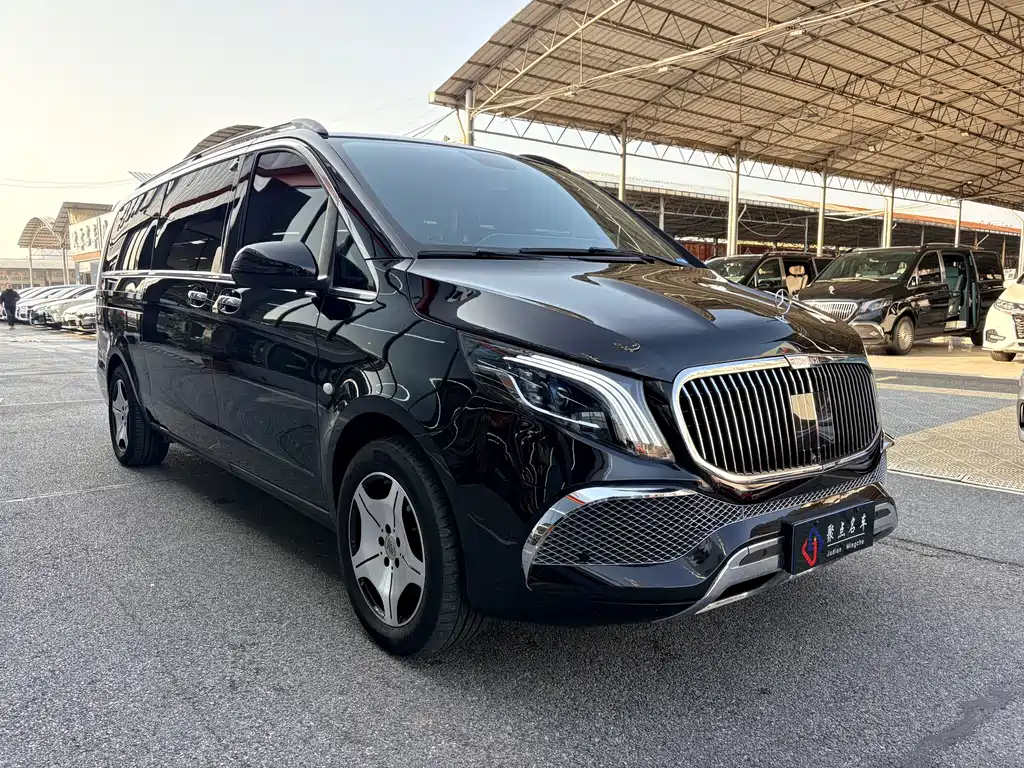 Mercedes-Benz Vito 2023 — фото 3