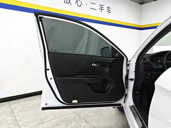 Honda Accord 2015