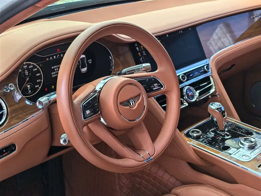 Bentley Flying Spur 2022 — фото 8