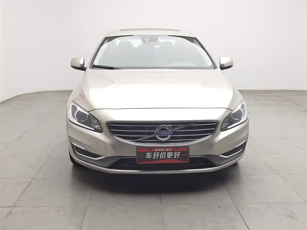 Volvo S60 2017 — фото 3